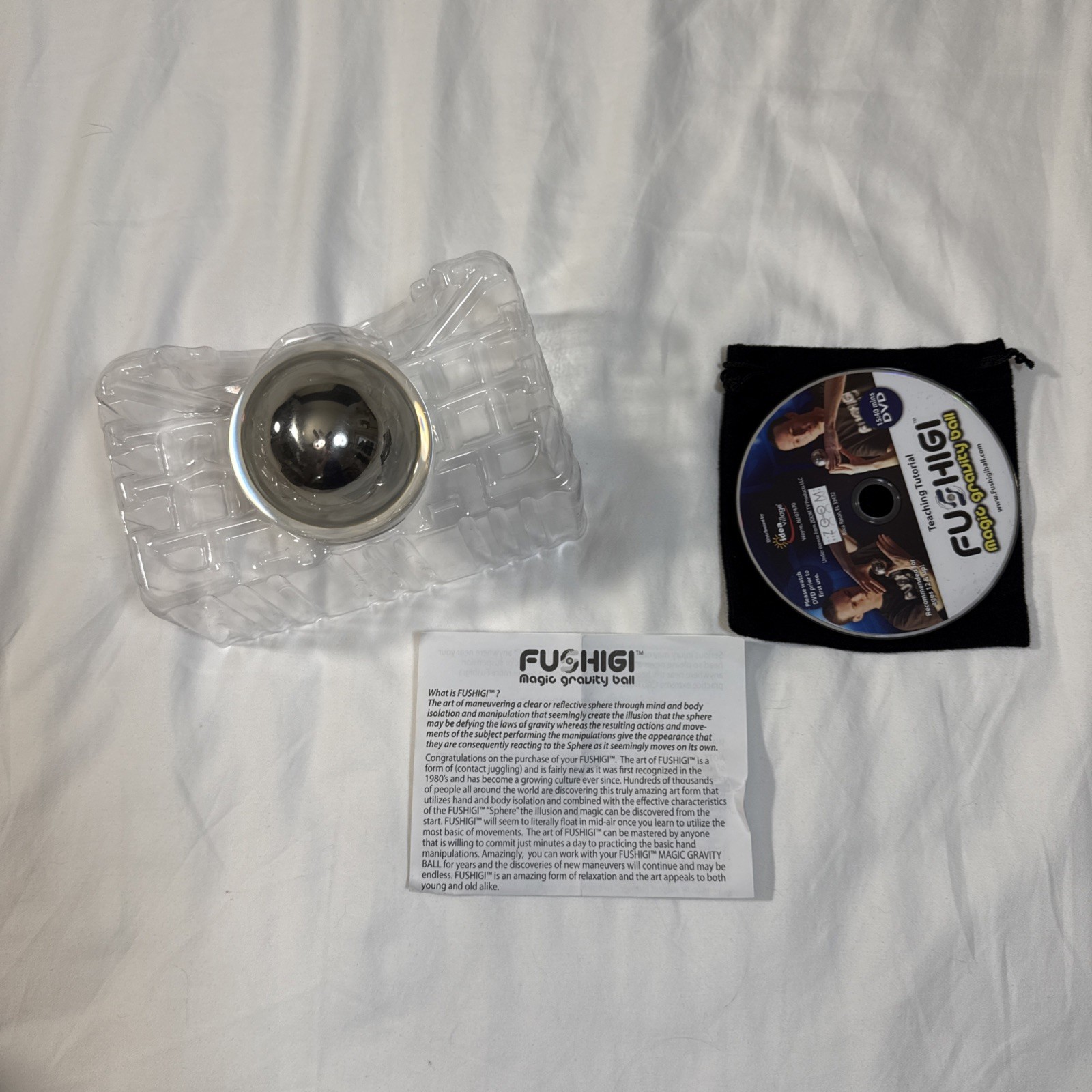 FUSHIGI Magic Gravity Ball Trick Toy With Pouch DVD Boxed Make It Float