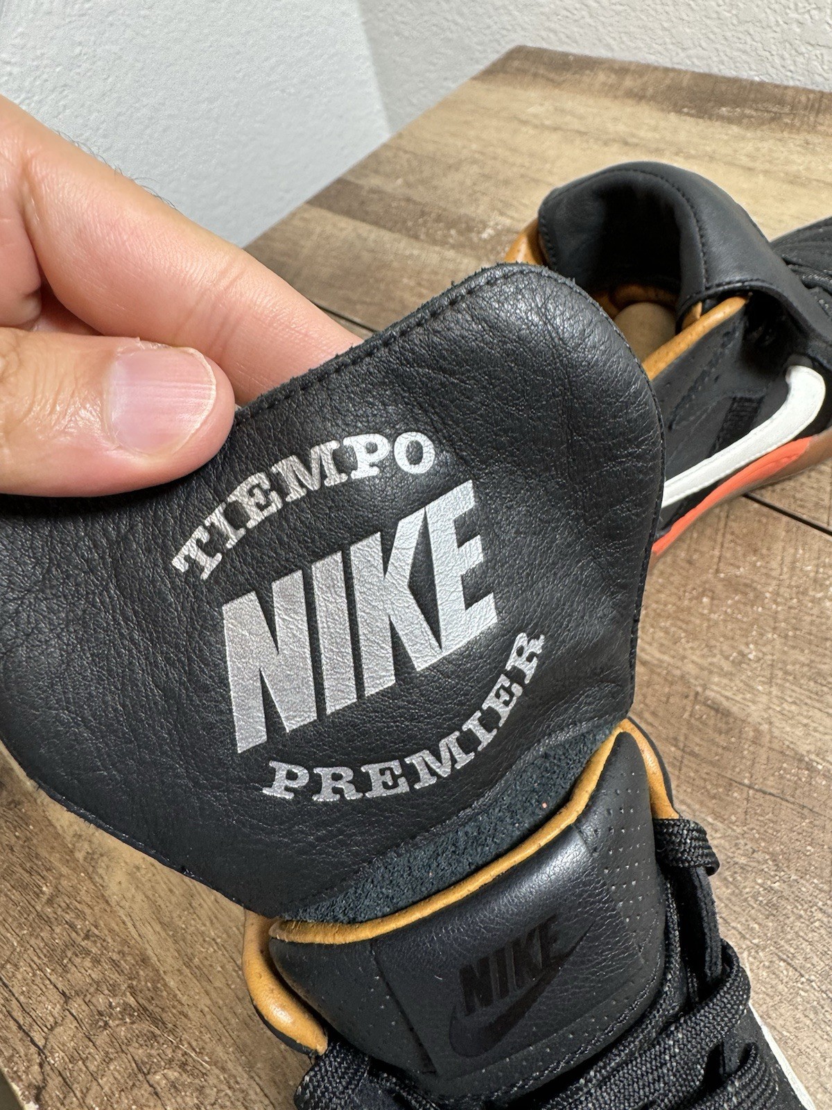 SAMPLE Nike Nsw Tiempo 94 Premier Soccer Shoes Size 9 NEW RARE Sneakers