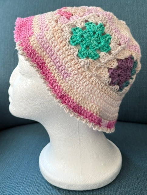 HANDMADE Crochet MOMMY AND ME Granny Square 100%COTTON YARN colorful Bucket Hat