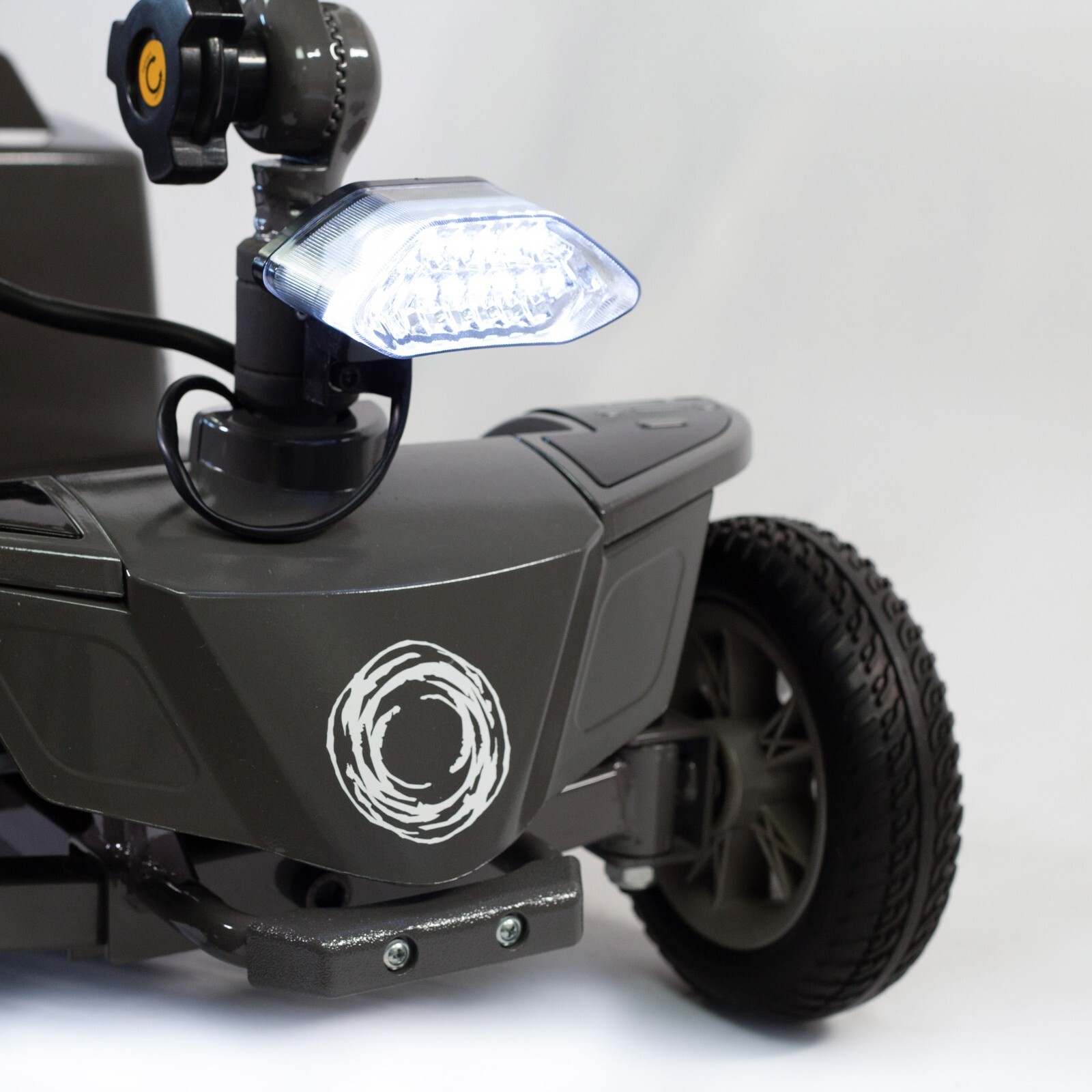 Purple Cruiser 4 Wheel Mobility Scooter 300 Capacity 15 Miles on 1 Charge