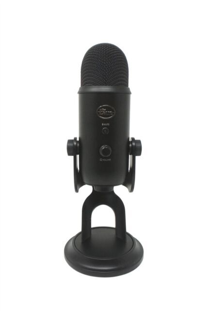 Blue Yeti Professional Multi-Pattern USB Condenser Microphone - Blackout