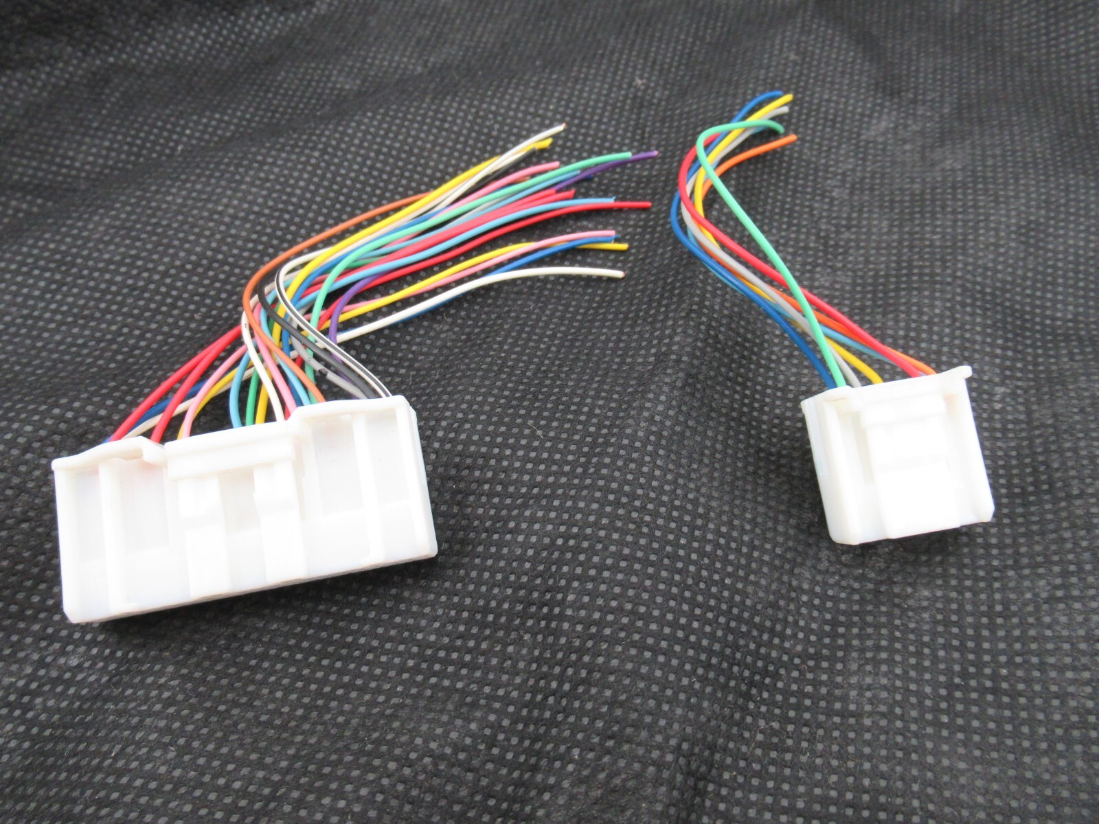 06-08 LEXUS GS350 HVAC AMPLIFIER CONTROL MODULE WIRE HARNESS PIGTAIL CONNECTORS