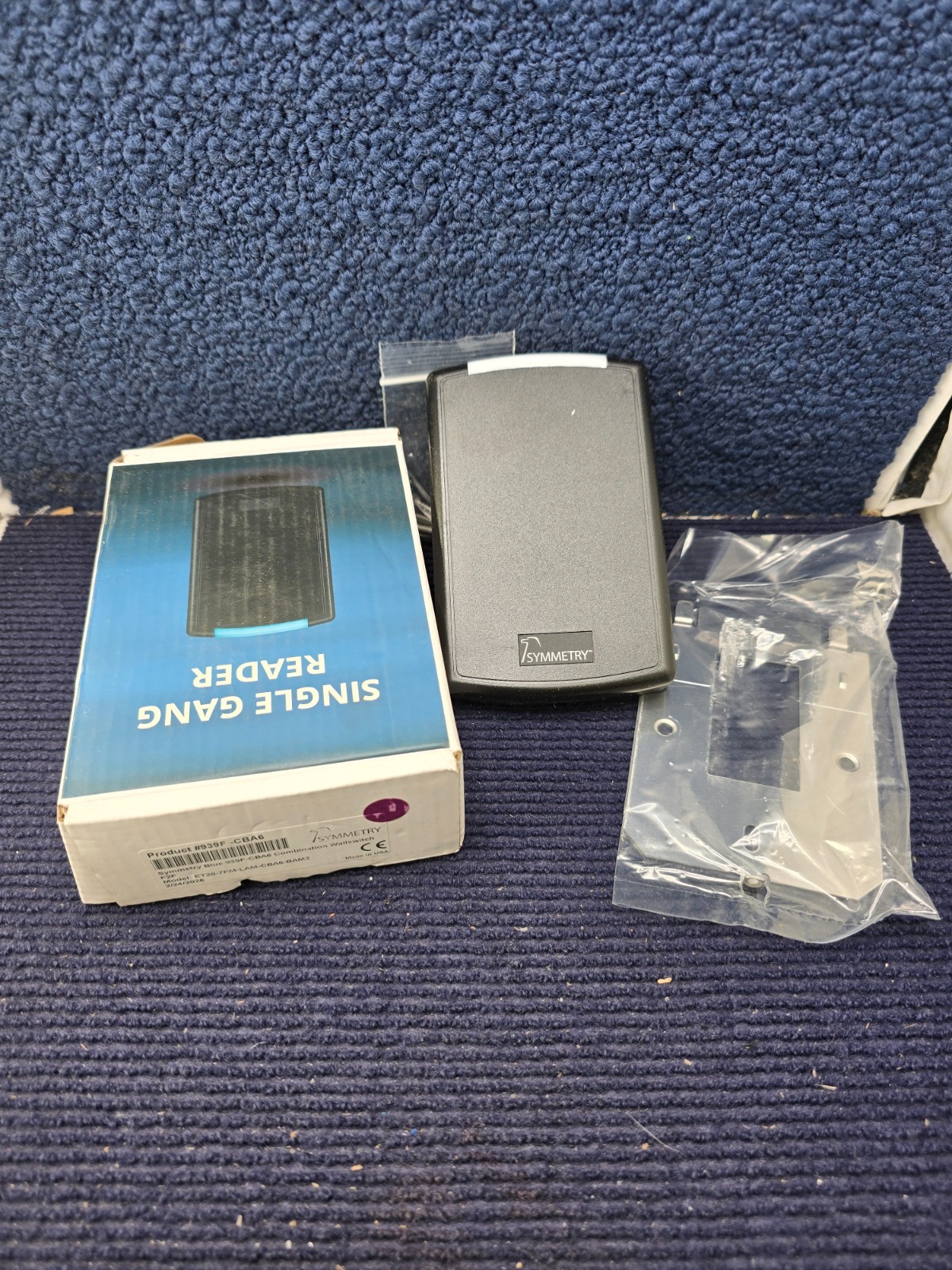Amag 939F-CBA6 Symmetry Blue Access Control Reader Combination Wall Switch F2F
