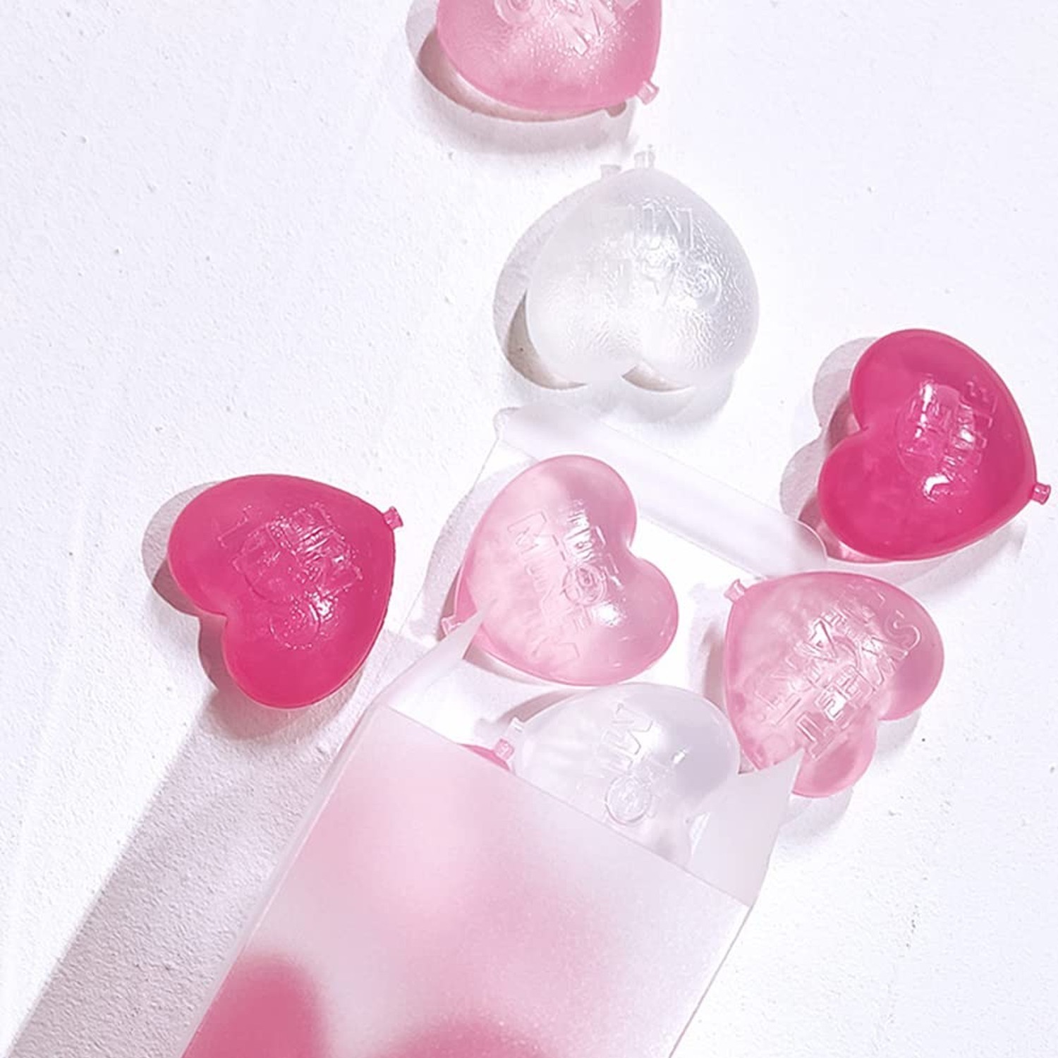 Reusable Ice Cube, 30 pcs Heart Shape Reusable Ice Cubes for Drinks, Whiskey,...