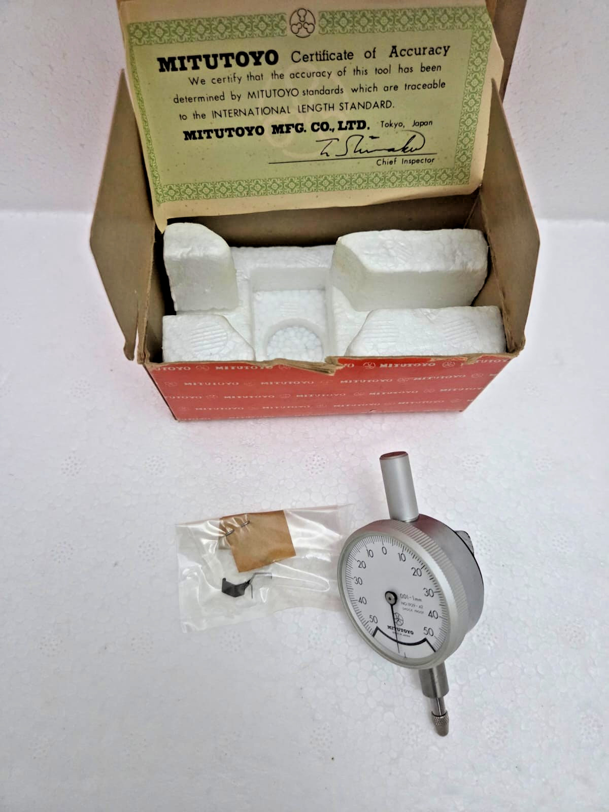 Mitutoyo 1929-42 Dial Indicator 0.01mm to 1mm Grad - Brand New