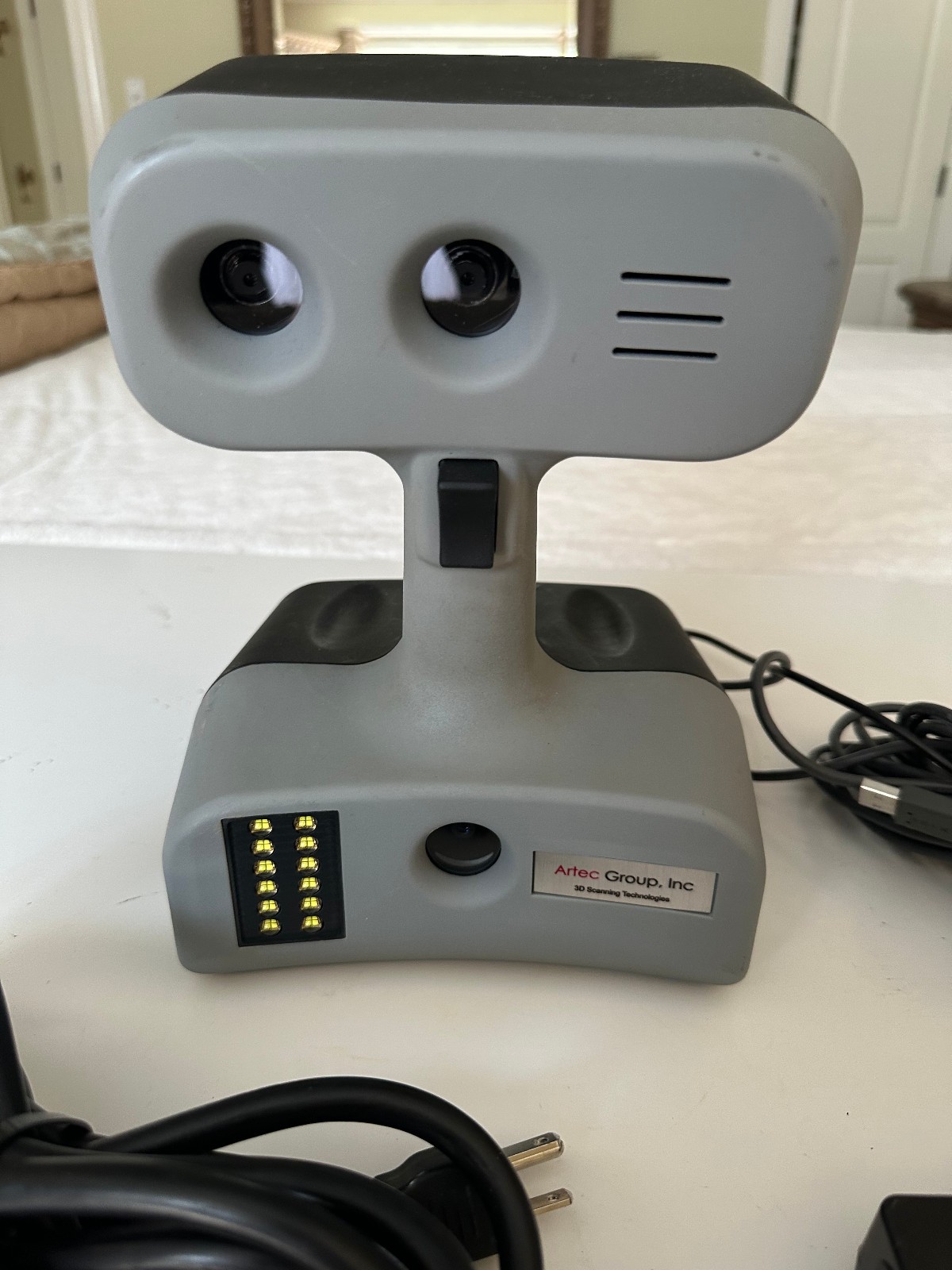 Artec MHT  3D Scanner w/Power Supply +