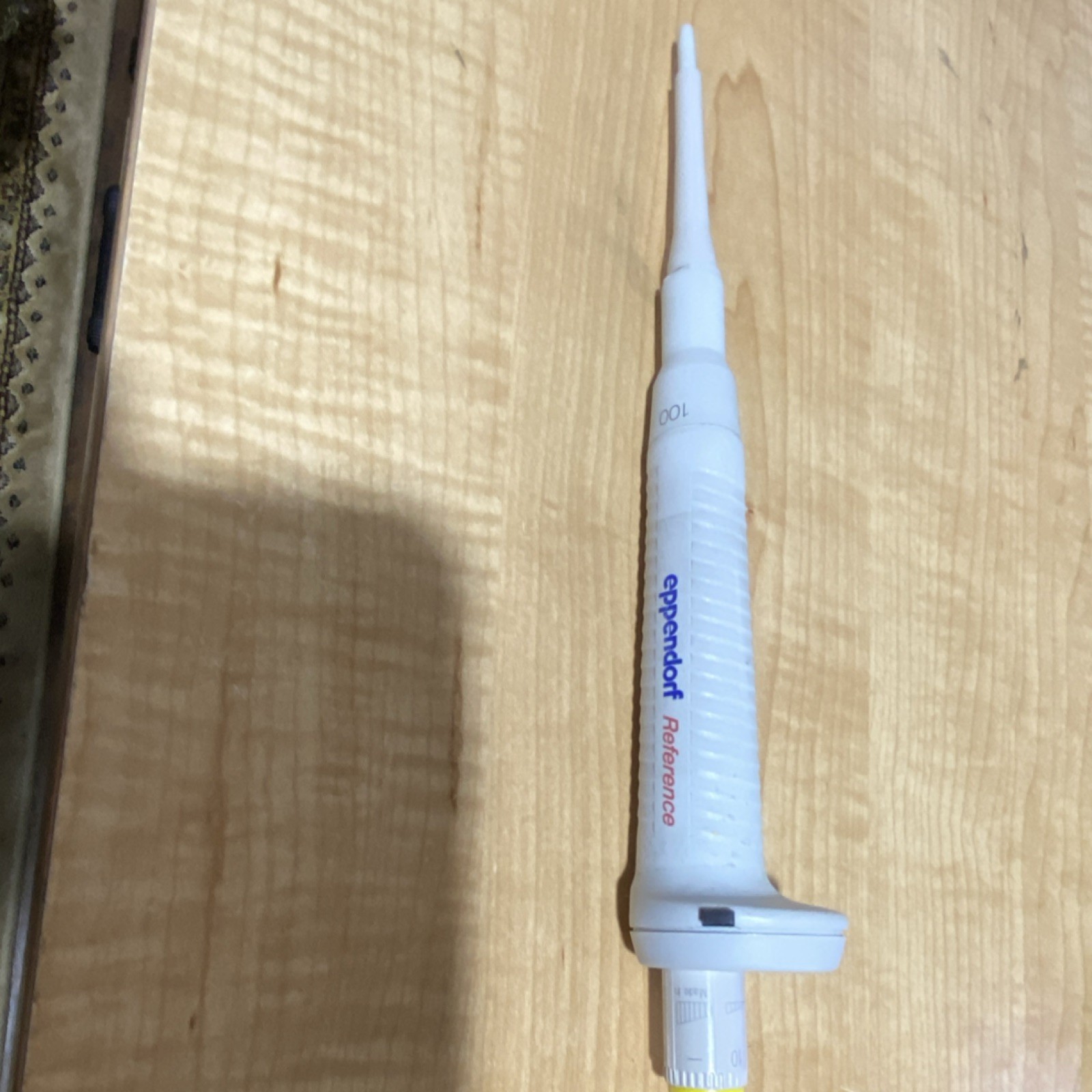 Eppendorf Reference Single Channel Pipettor MPN 100 100 µL