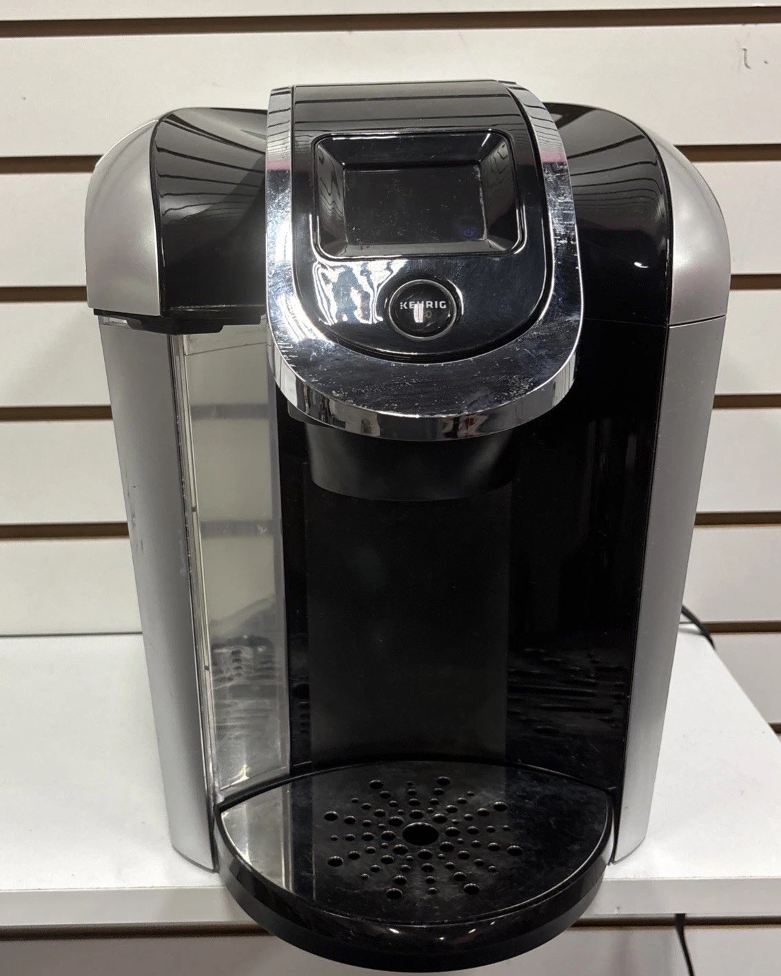 Keurig 2.0  K-400 Series Coffee Maker Black & Silver K-cup Tested Working