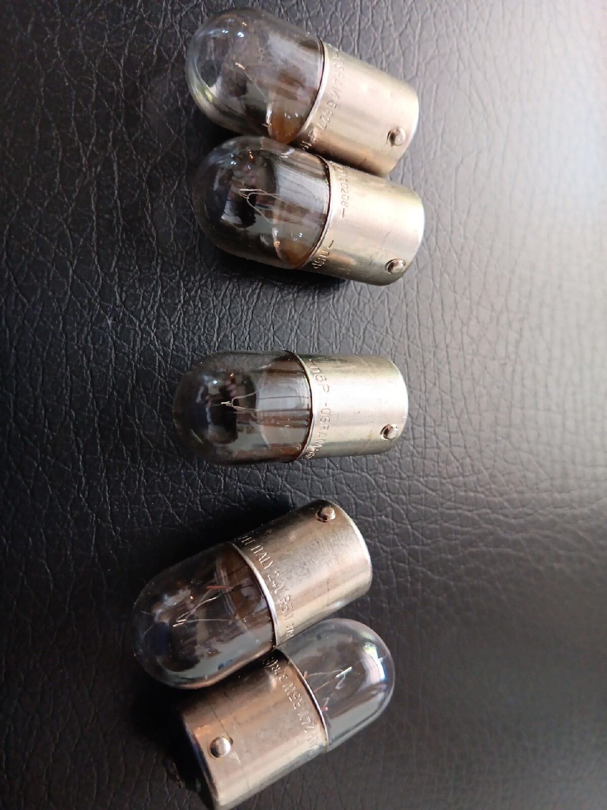 5- REPLACEMENT BULBS OSRAM SYLVANIA 5627 5W 24V