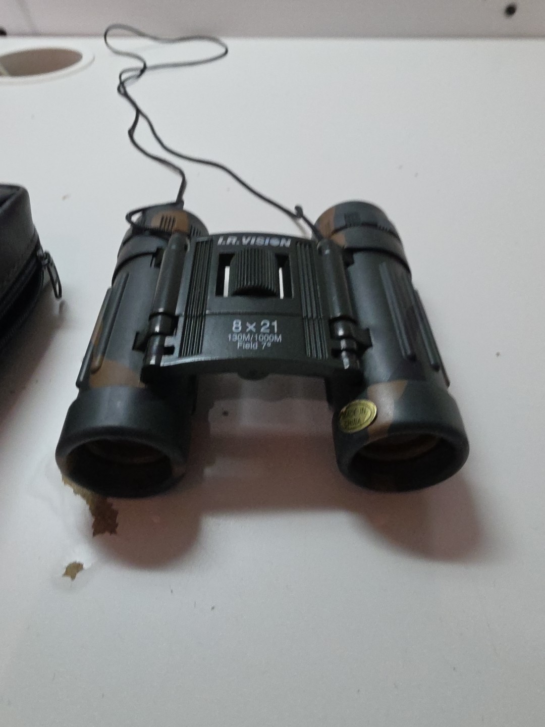 Tasco 8x21 Compact Binoculars Camouflage Folding Center Focus 165BCR with Case