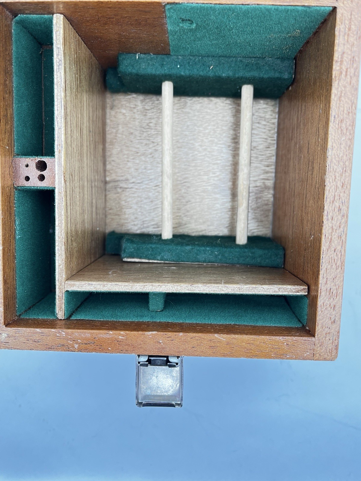 Scientific Instrument Box Empty From Beckman Bendex