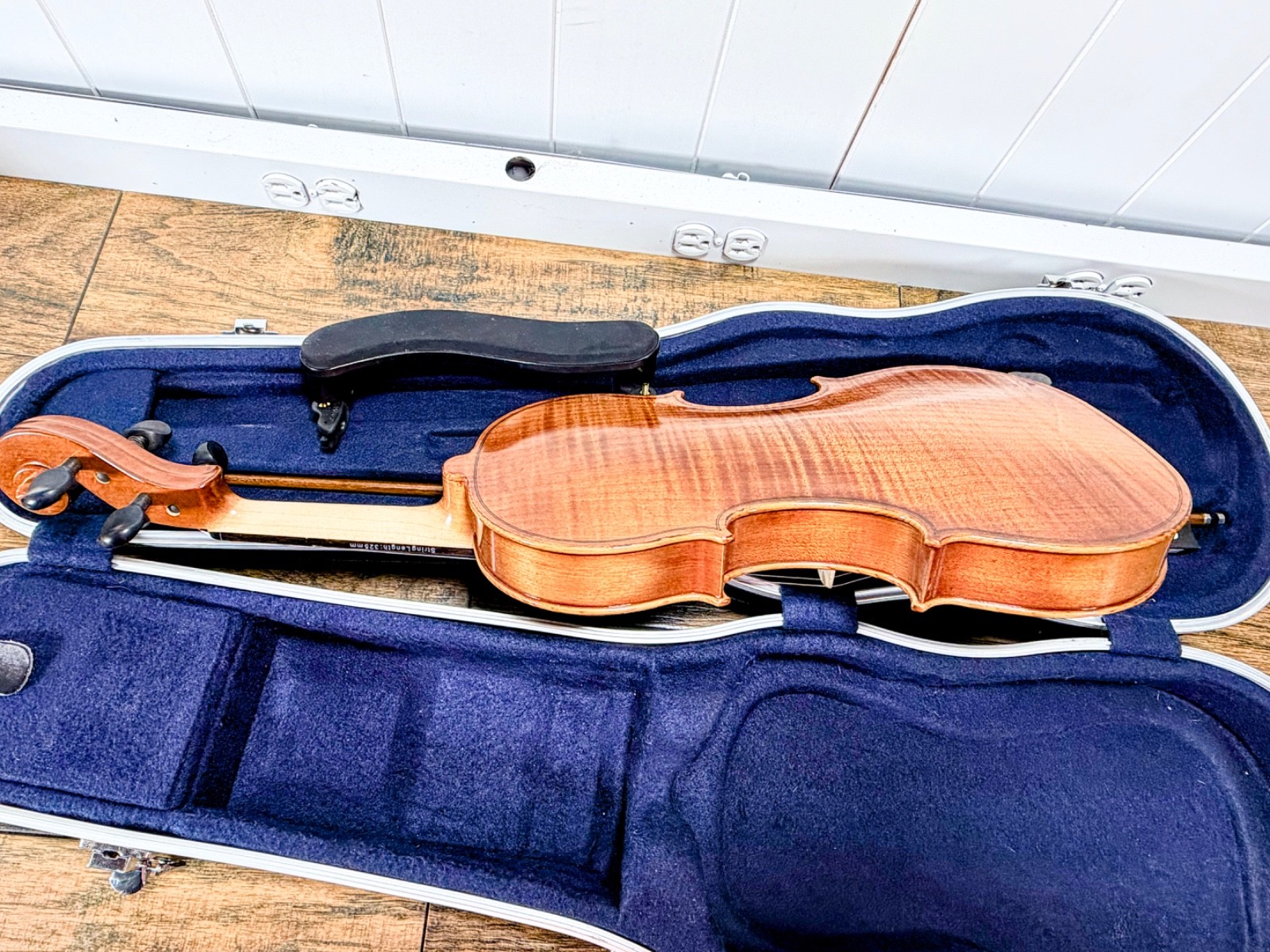 Yamaha YVN003 4-String 4/4 Violin with Case G1025