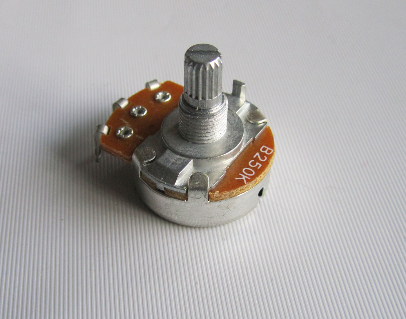 5x B250K Large Linear Guitar Pots 15mm Short Split Shaft 250K Potentiometers