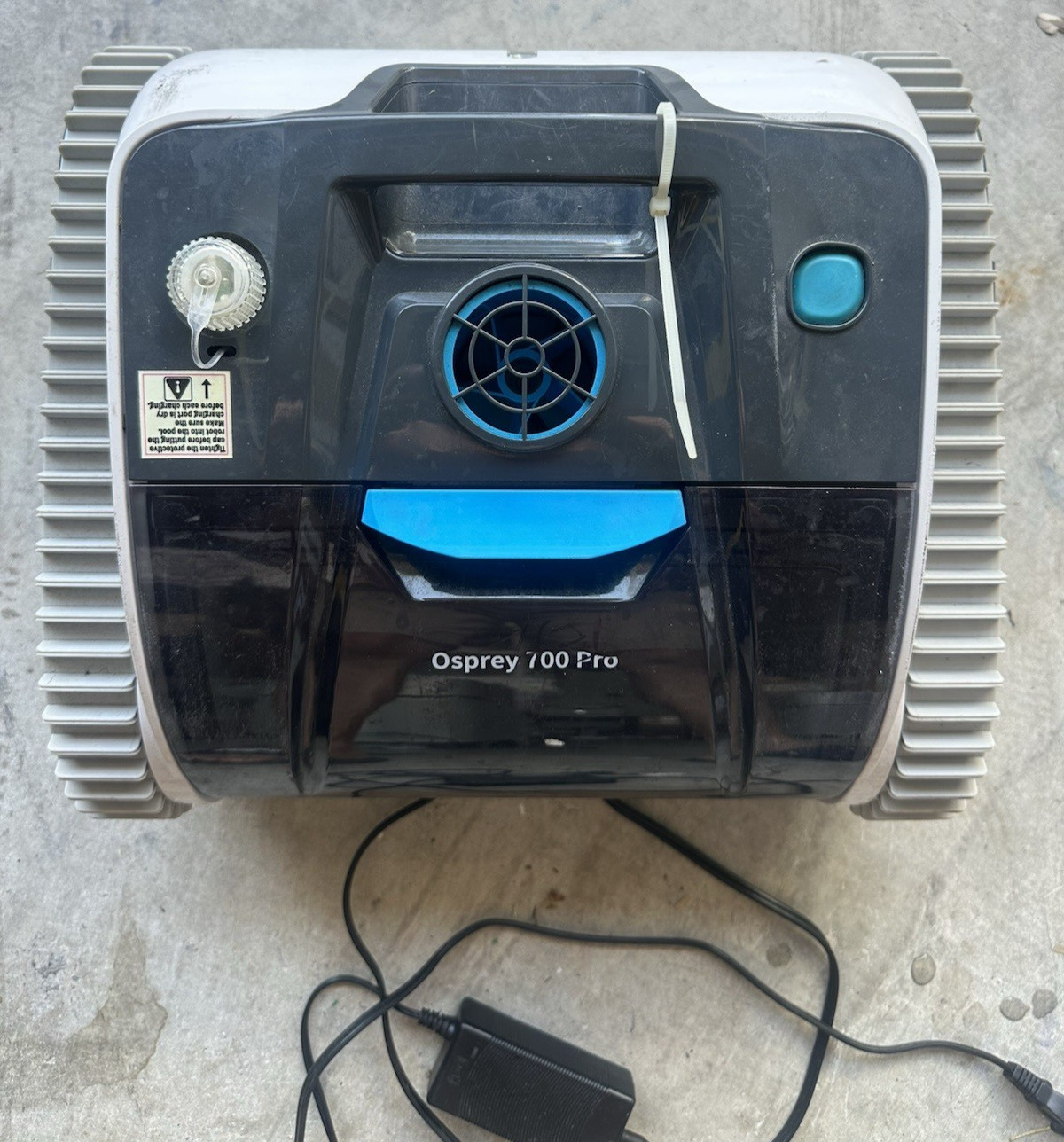 WYBOT Robotic Pool Cleaner Osprey 700 Pro FOR PARTS OR REPAIR - Non-Working