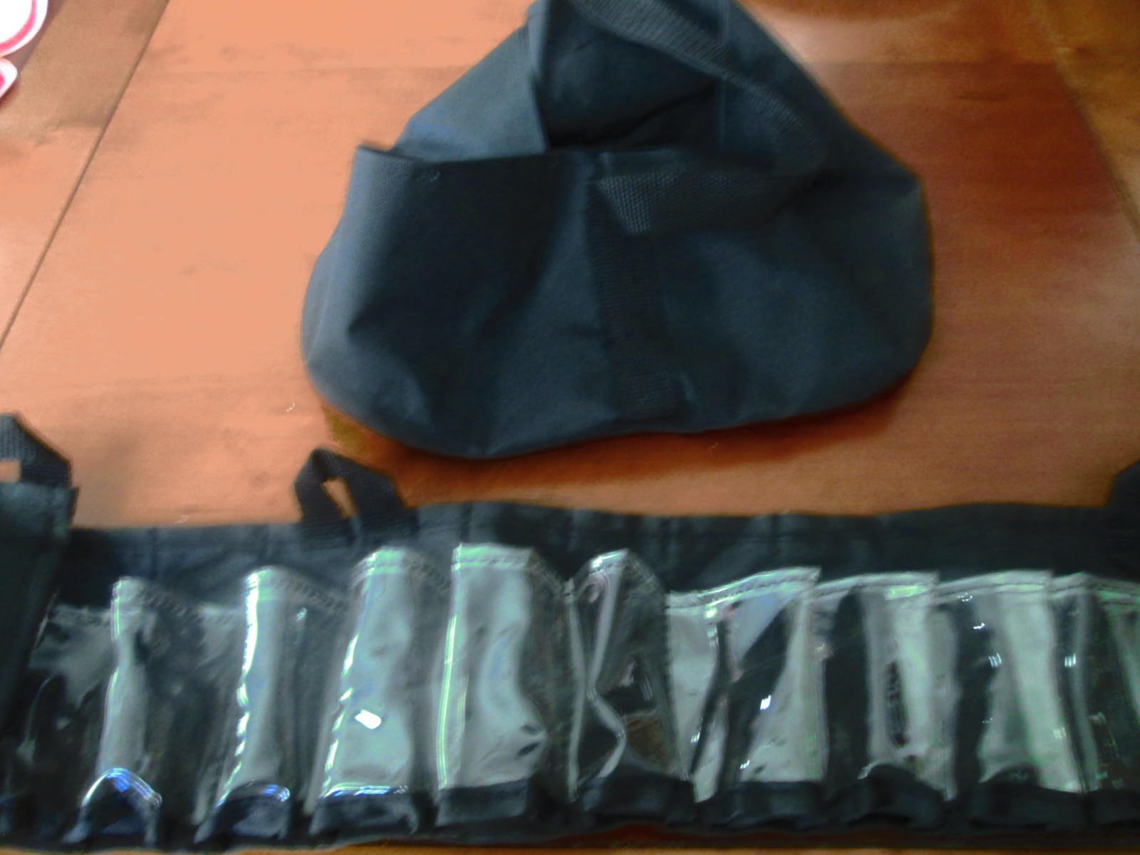 PLAID CREATIVE GEAR - ROLL UP  PAINT STORAGE - PAINTER'S BAG