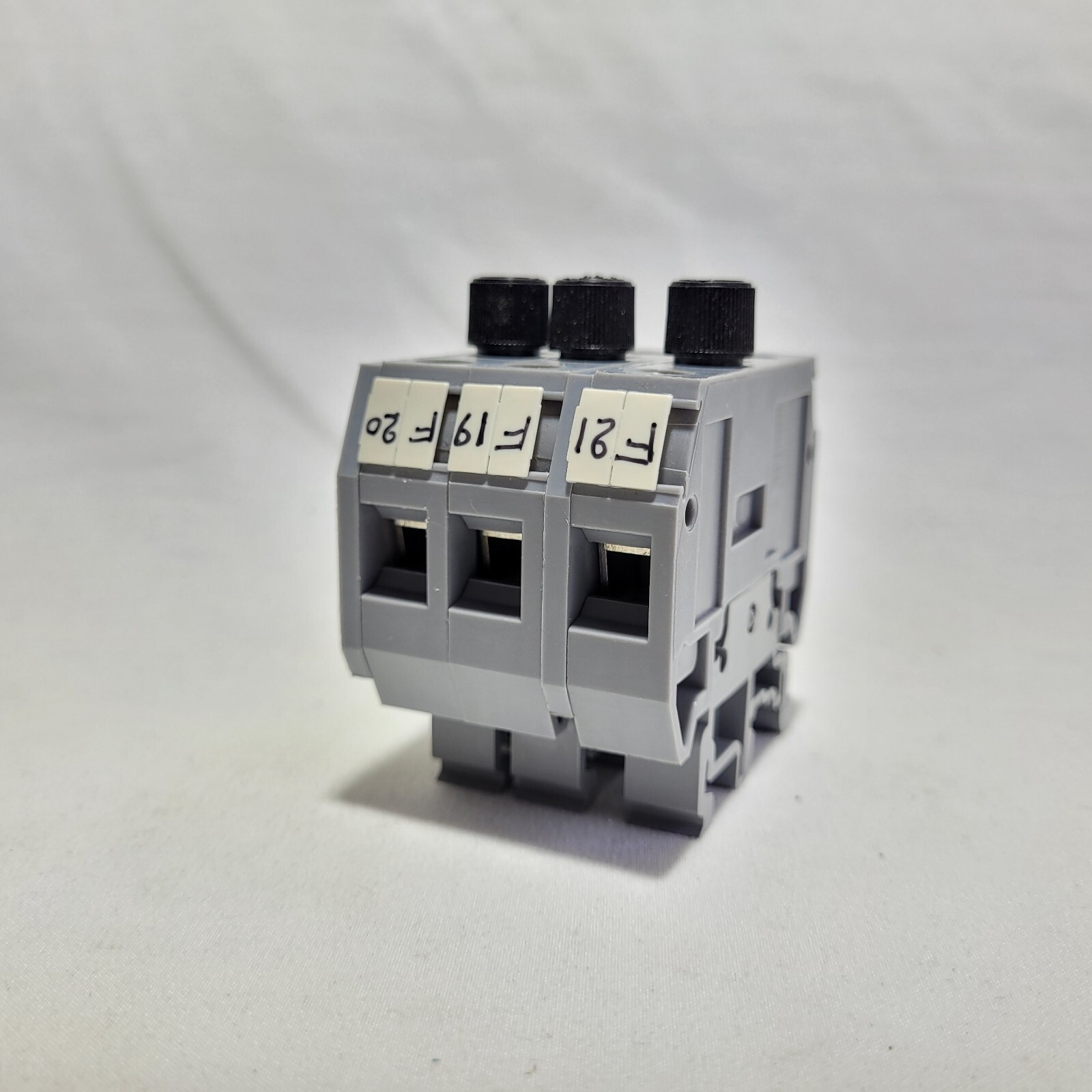 Lot Of 3 Entrelec MB/12 Fuse Holders
