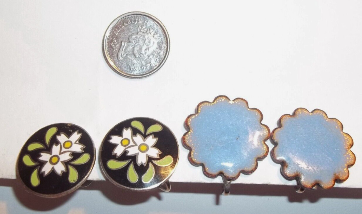 Vintage  Lot of 2 Pair Screw Back Enamel Earrings