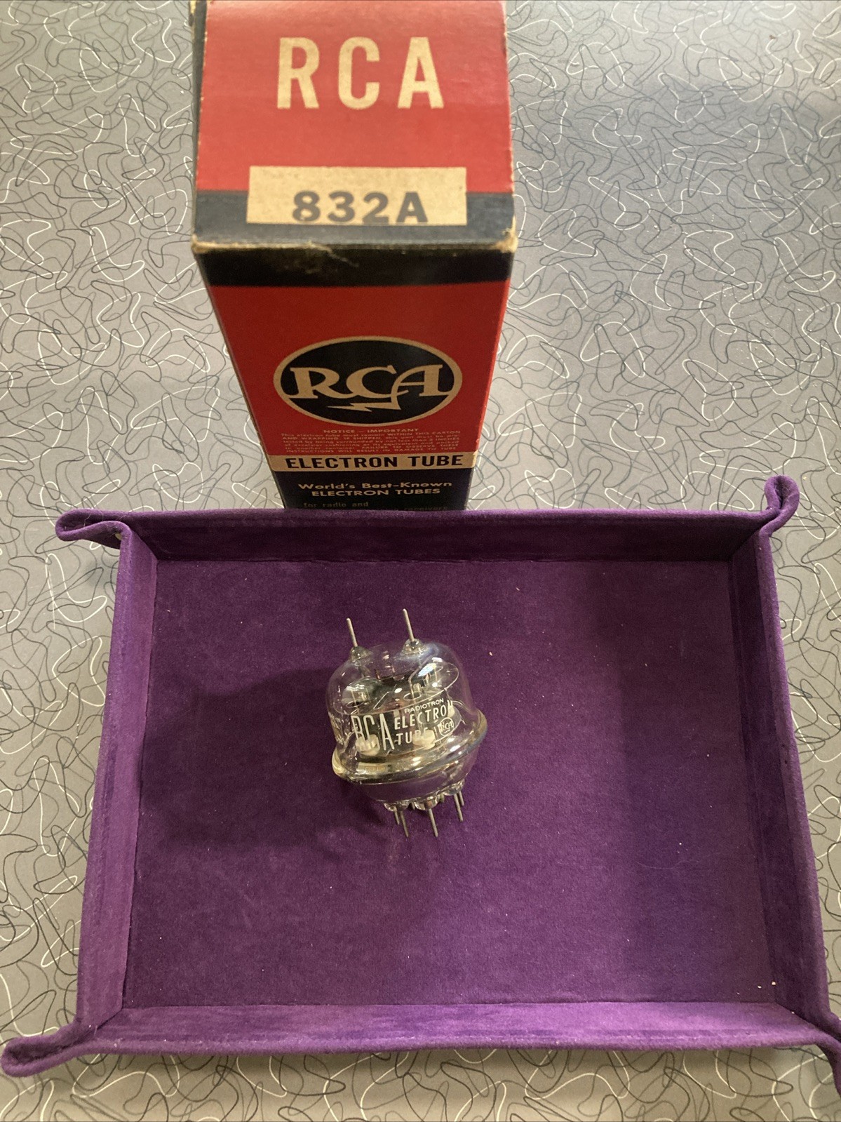 Vintage RCA 832A Electron Tube | March 11940s NOS | Military Surplus