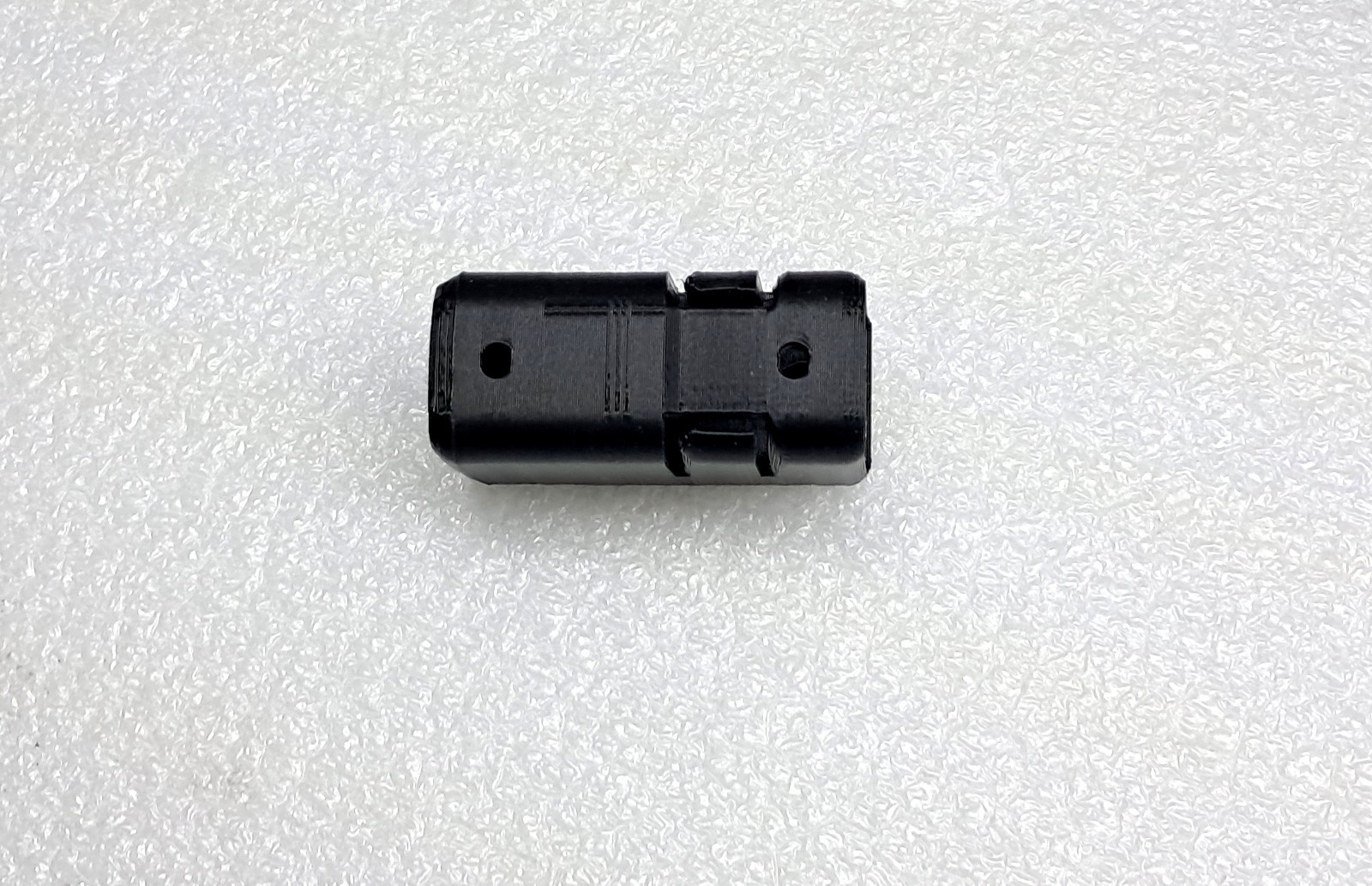 Rail magazine holder