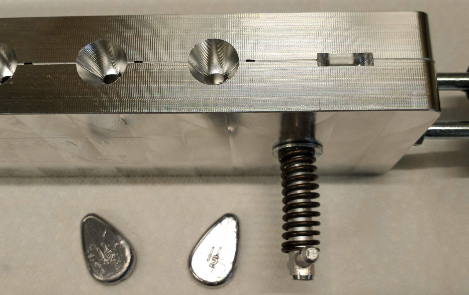 1.50 oz No Roll Sinker Mold - 12 CAVITY Production Mold