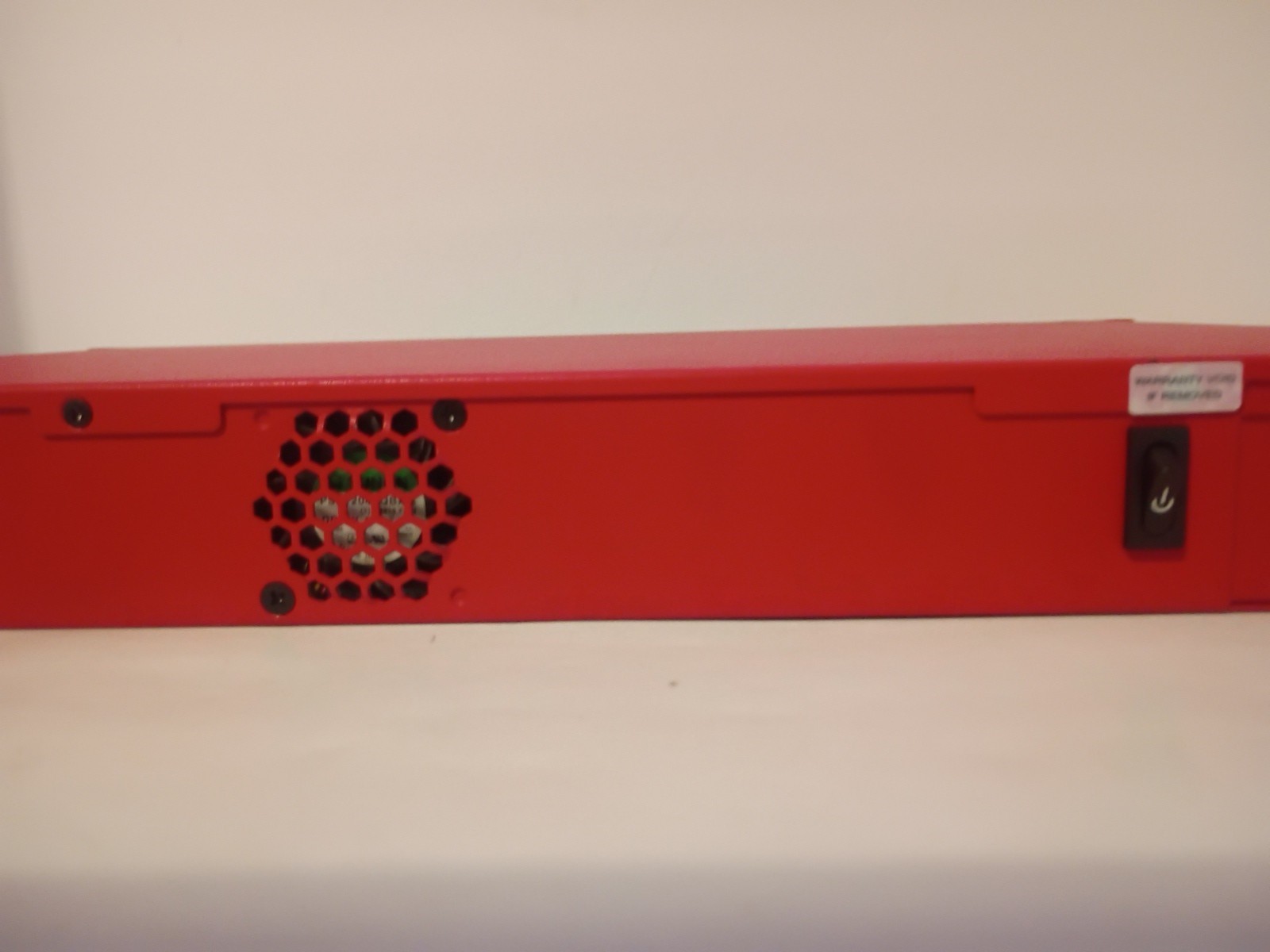WatchGuard Firebox M270 Security Appliance TL2AE8