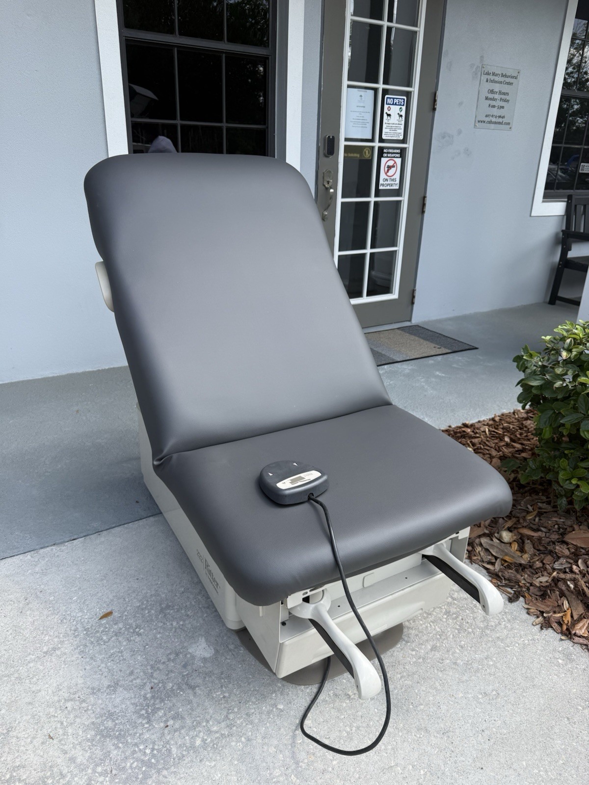 Midmark Ritter 222 electric adjustable examination table