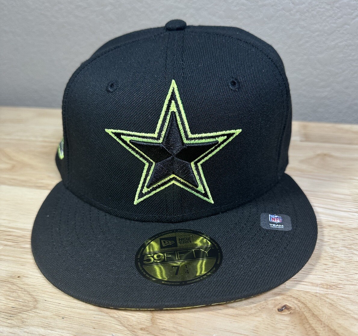 NFL Dallas Cowboys Super Bowl XXX Neon Summer Pop New Era 59Fifty Cap Black