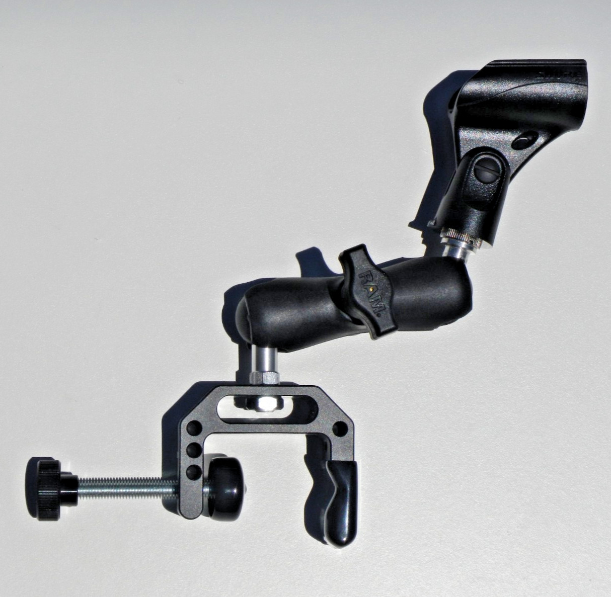 PRESS Clamp • TV News PRESS Conference Microphone Clamp Podium Mount