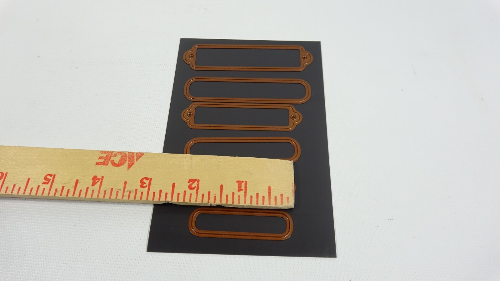 Quickutz We R Memory Keepers Metal Craft Die Set Labels