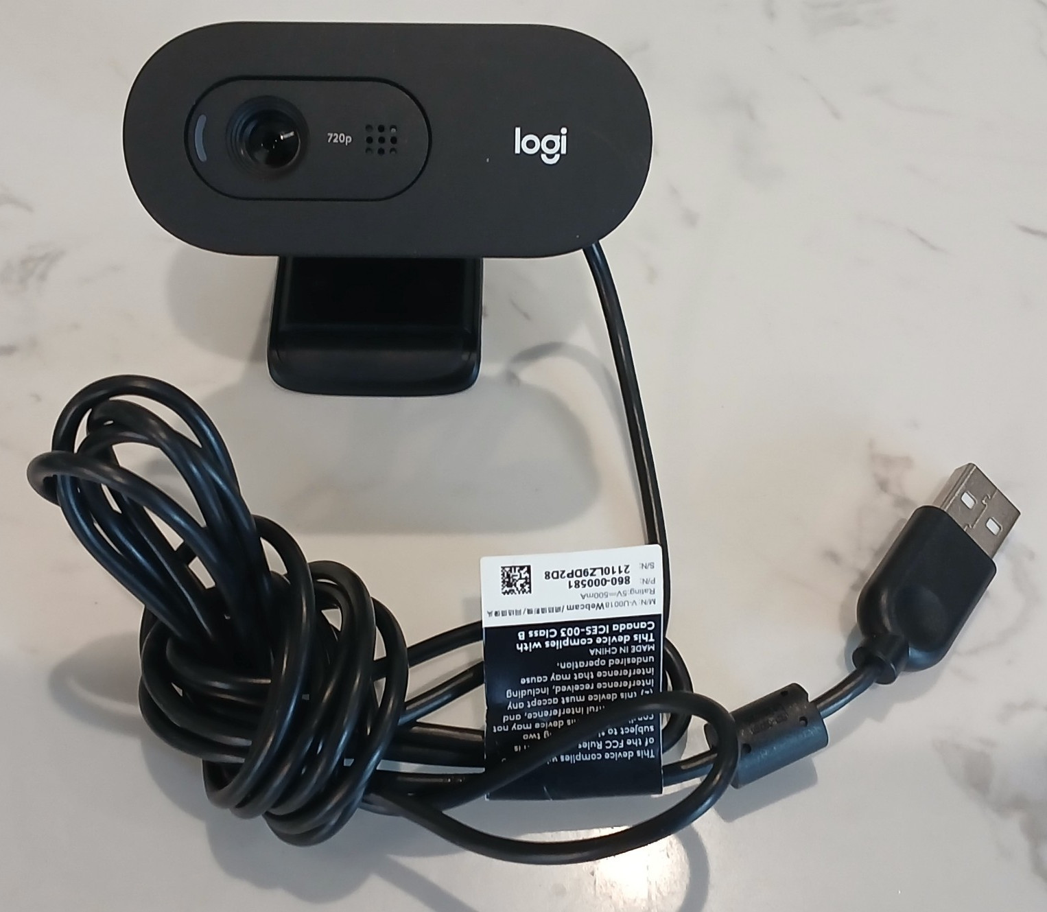 Logitech V-U0018 720p HD USB 2.0 Webcam 30fps Built-In Mic Clip-On Black