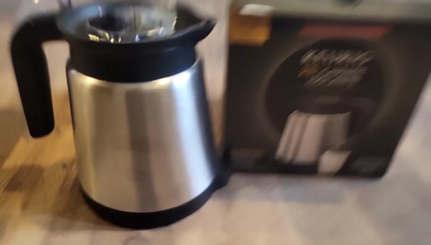 Kuerig 2.0 Thermal Caraffe 32oz Stainless Steel Open Box