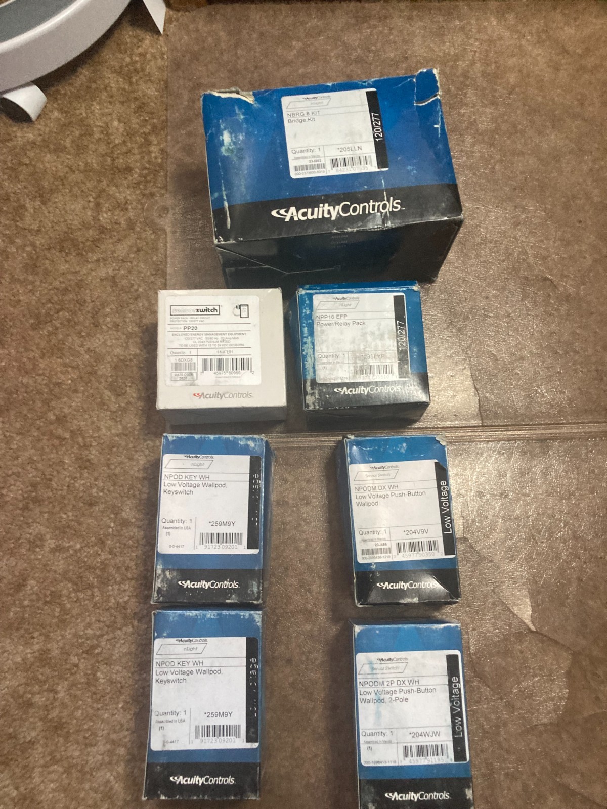 nLight MIXED BUNDLE OF 7 ITEMS(SEE DESCRIPTION)
