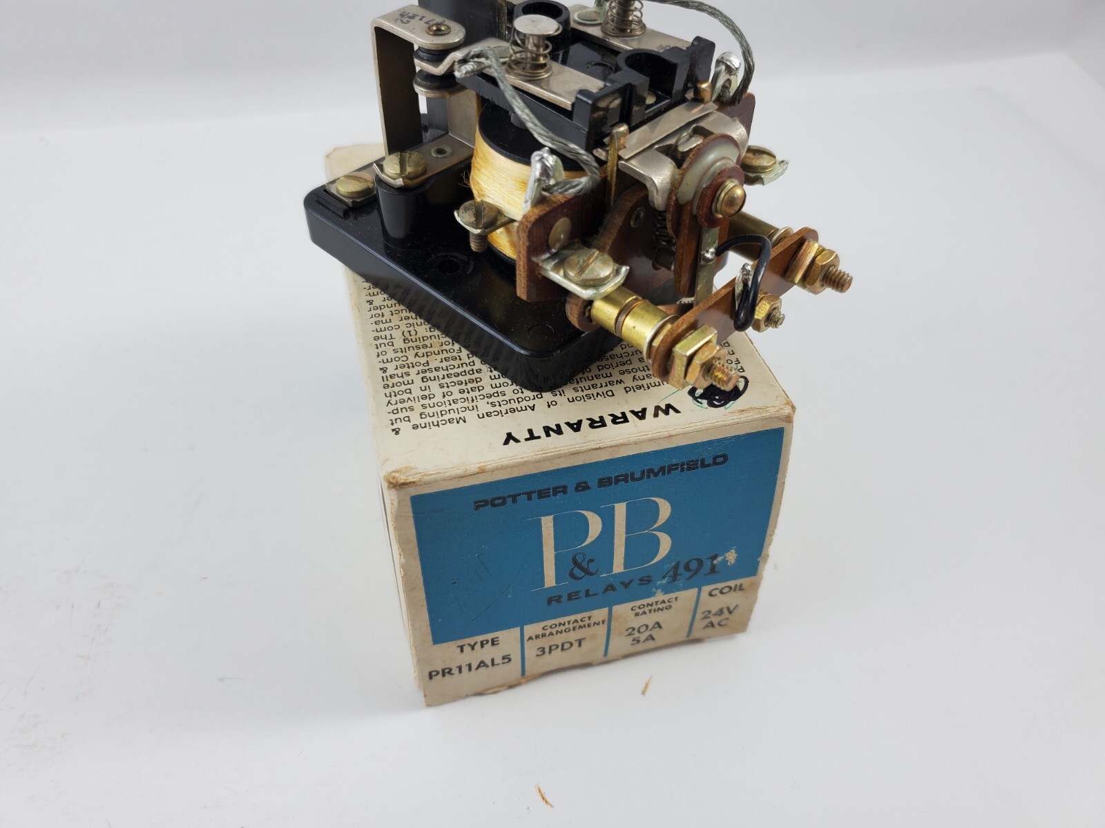 POTTER & BRUMFIELD #491 PR11AL5 RELAY * NEW IN BOX * 24VAC 3PDT 20A 5A