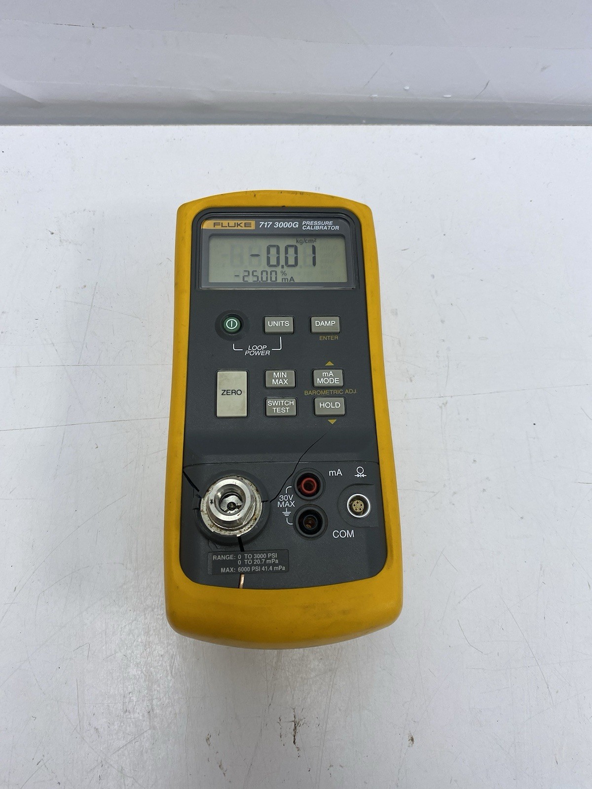 Fluke 717 3000G Pressure Calibrator