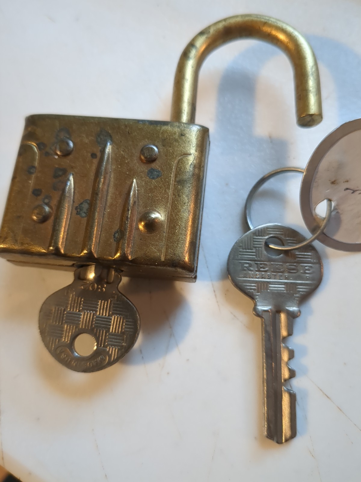 Vintage Reese Lock And Two Keys #802 Works Well B3