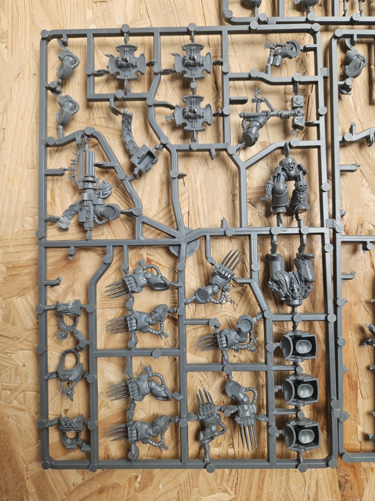 Warhammer 40k Space Wolves Terminators Firstborn OOP Sprues 2009