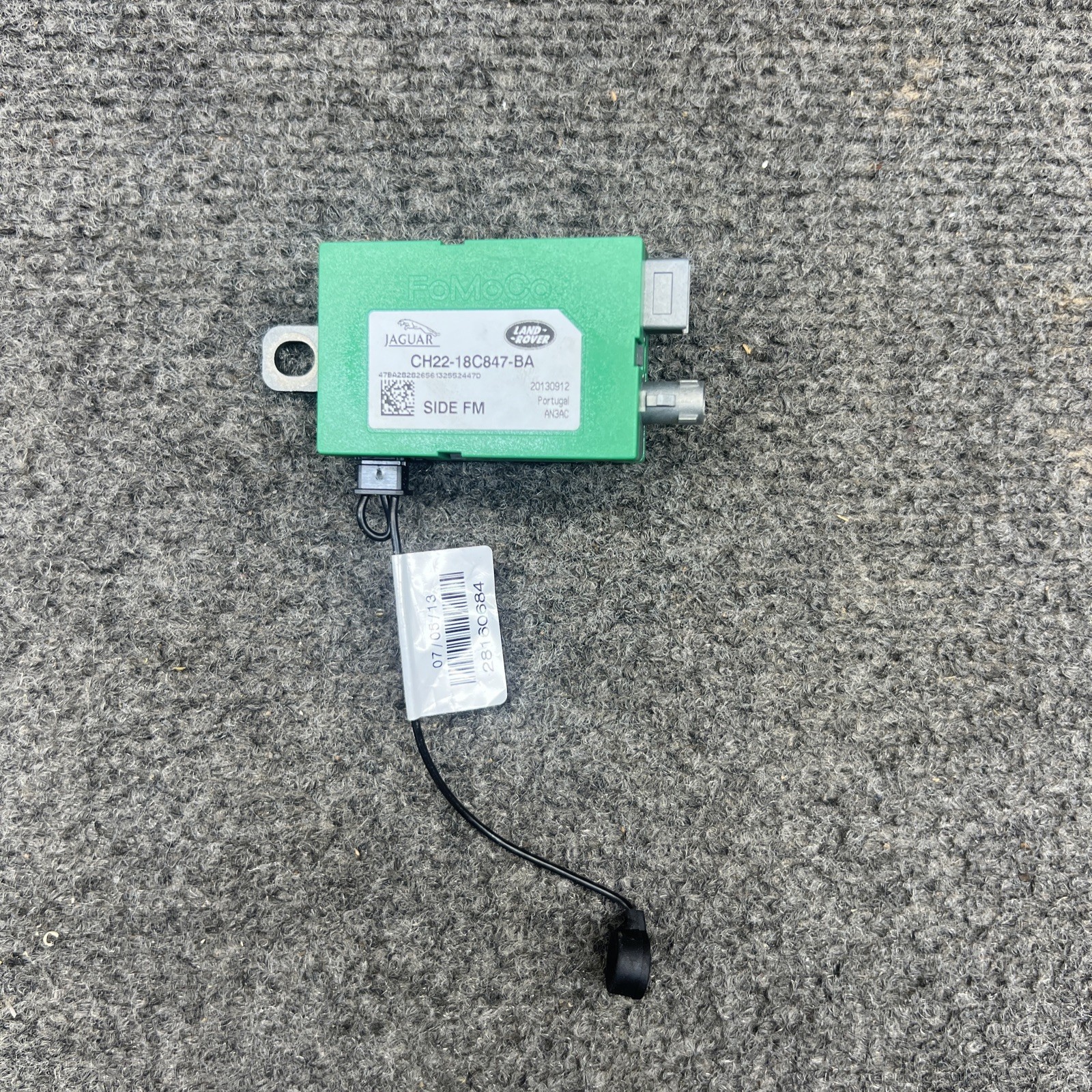 antenna amplifier Land Rover DISCOVERY IV L319 05.10- CH2218C847BA