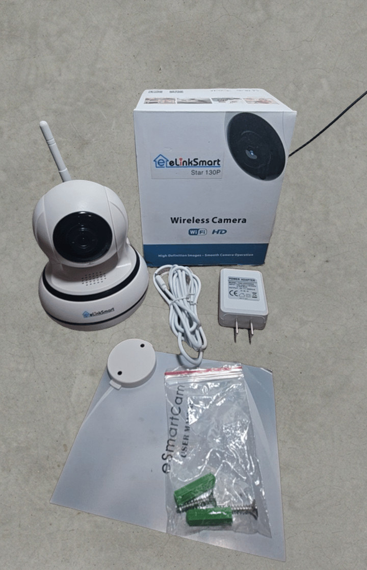 eLinkSmart Star 130P Wireless Security Camera WiFi 1080p IP Camera Open Box