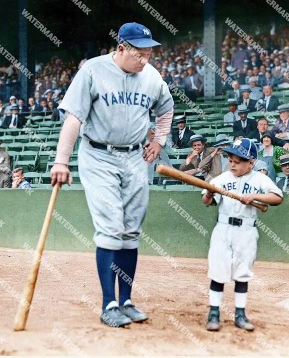 GV775 Babe Ruth Yankees - NY Yankees 8x10 11x14 16x20 Colorized Photo