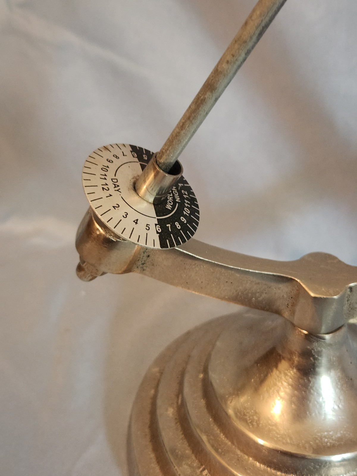 Metal Globe Holder Plane For Tabletop