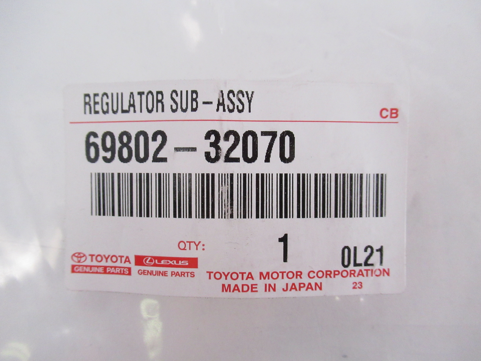 Genuine OEM Toyota Lexus 69802-32070 Driver Front Window Regulator 1992-95 ES300