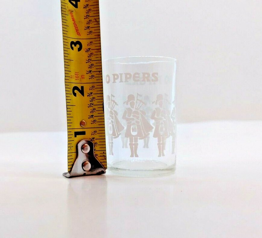 100 Pipers Clear Shot Glass