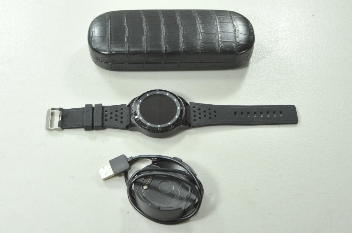 SkyCaddie LX5 with Ceramic Bezel Golf GPS Watch Range Finder  #212515