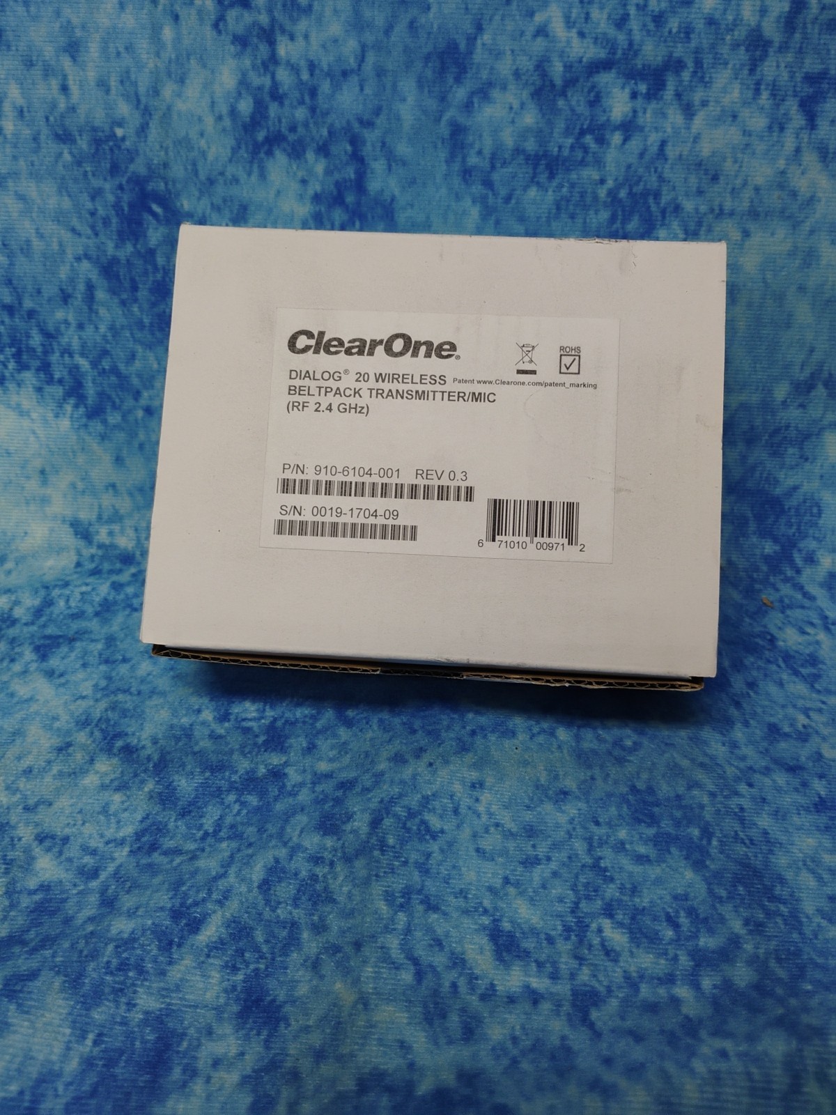ClearOne Dialog 20 Wireless Beltpack Transmitter/Mic, 910-6104-001