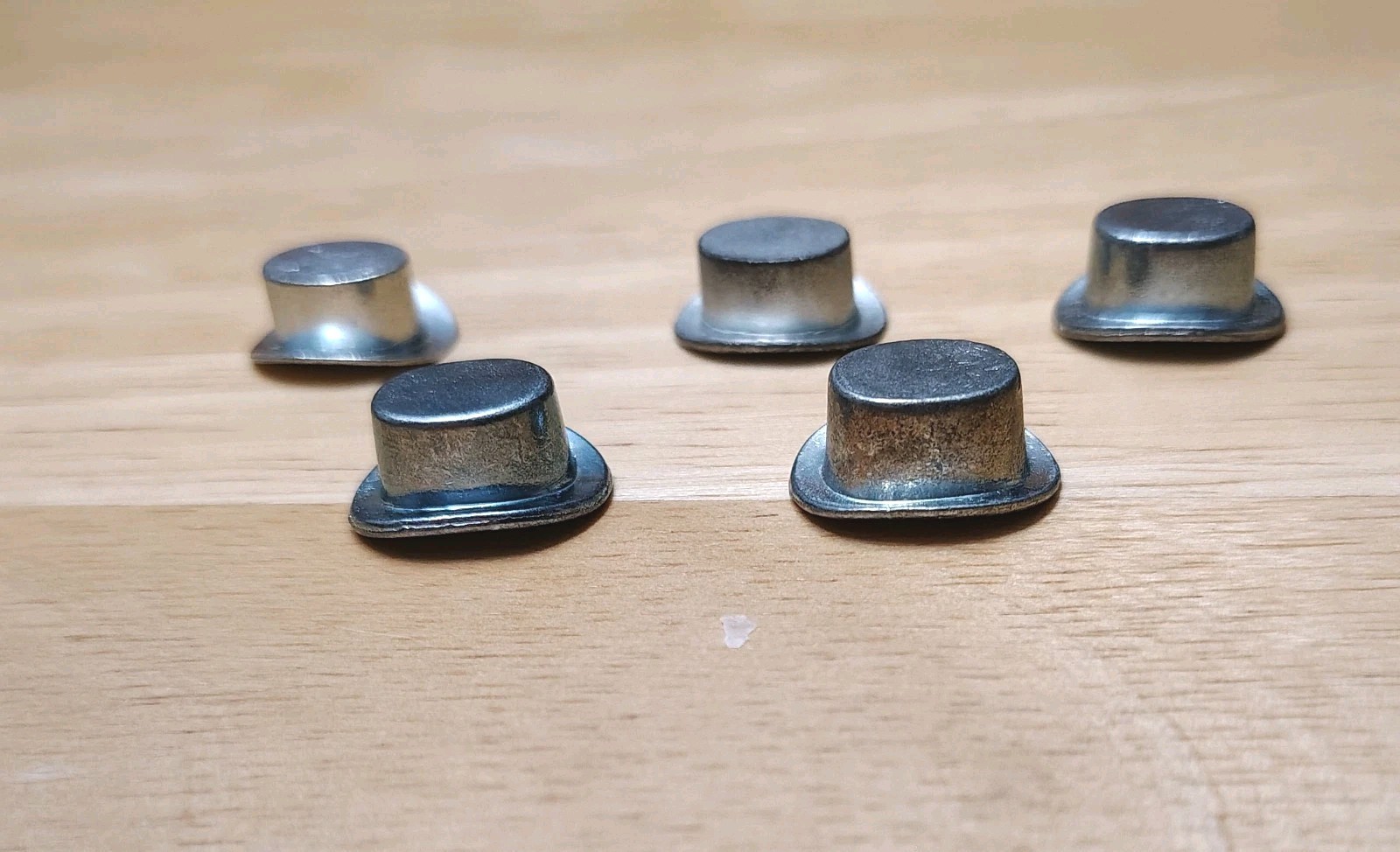 Monopolt Top Hat Silver Tone Metal Replacement Tokens Lot of 5