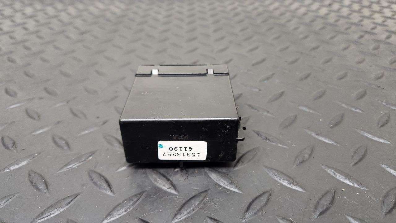 99-00 Cadillac Escalade Headlight Lighting Control Module OEM 15313257