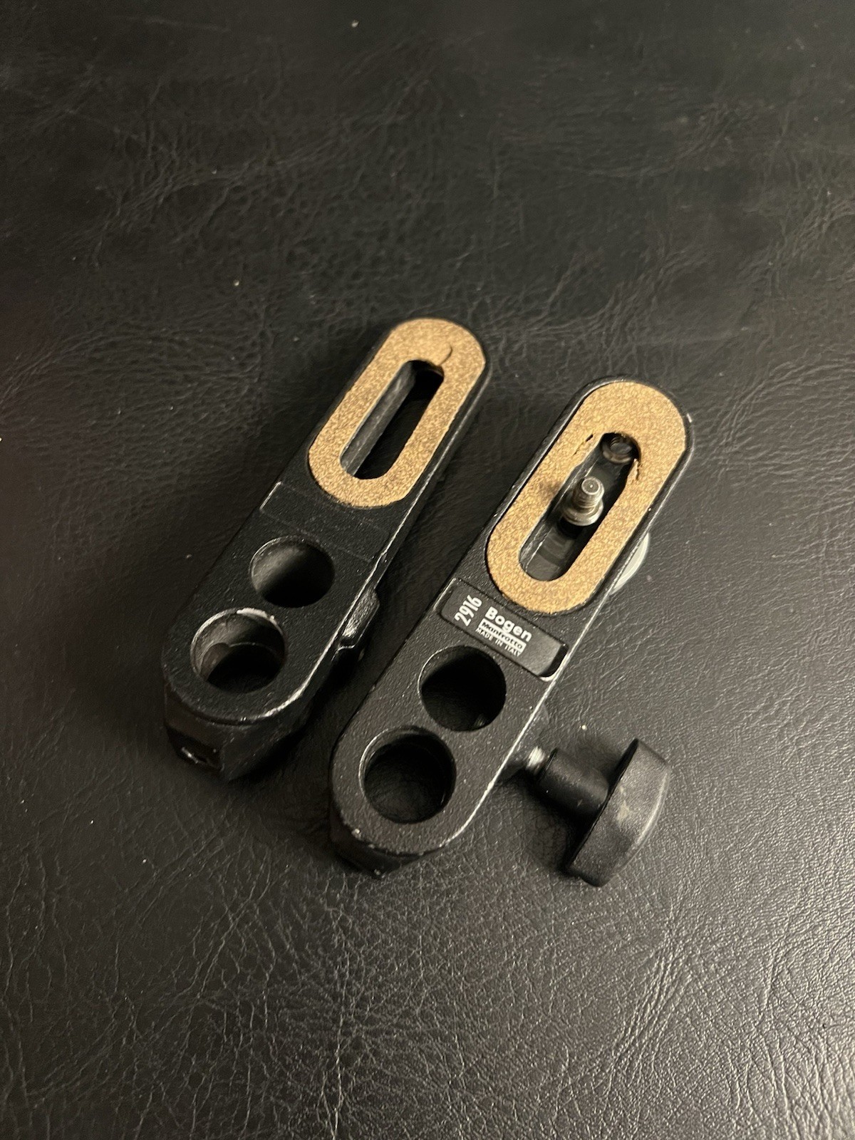 Lot of 2 MANFROTTO Bogen Universal Camera Mounting Bracket #2916 - Made in Italy