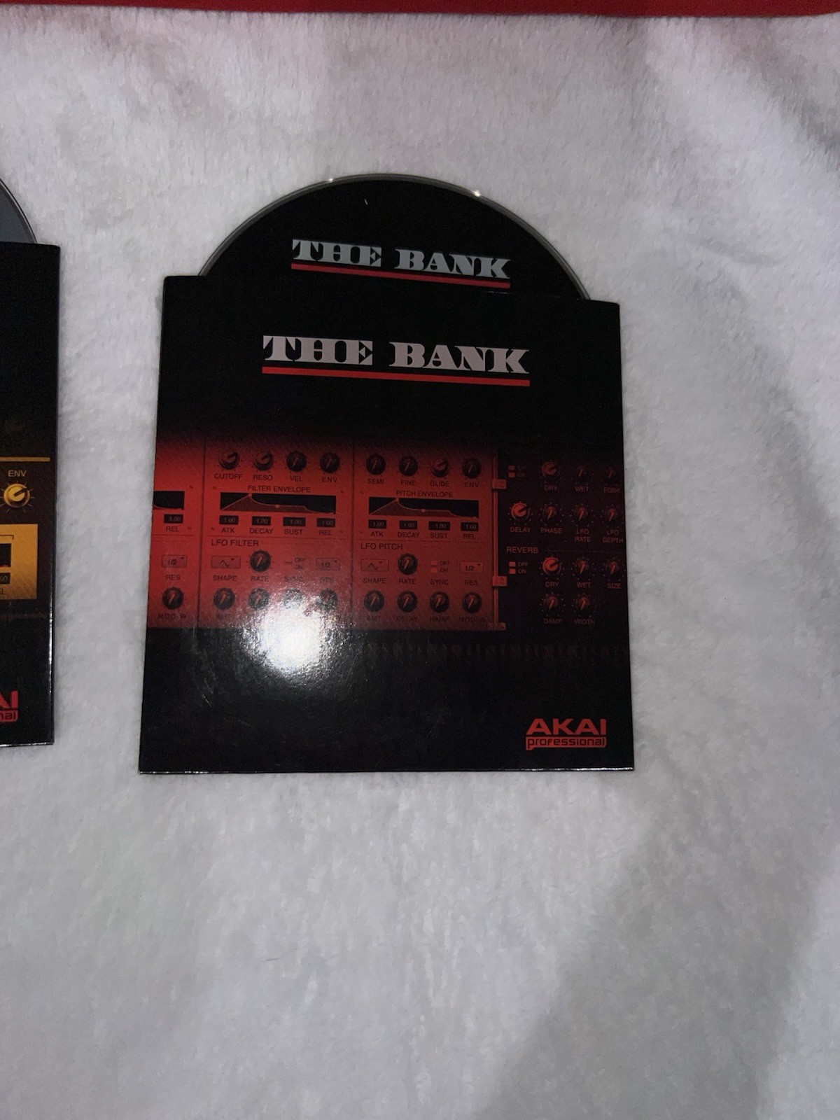 Akai Professional MPC Studio Production Controller (Gold) - Complete + Software
