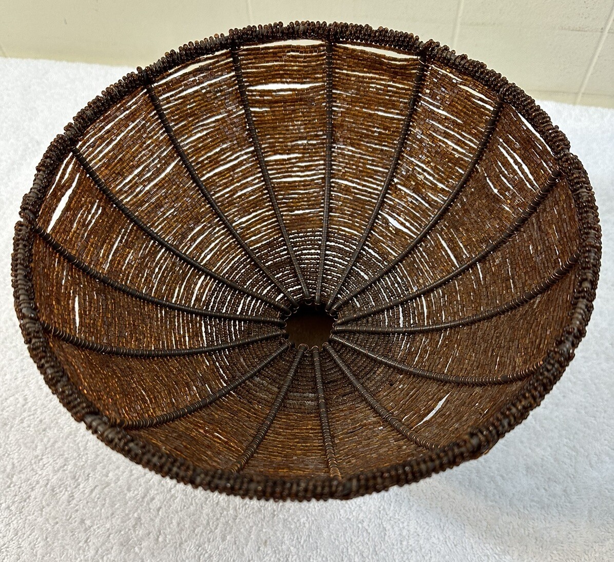 Vtg Handmade Metal Wire Amber Beaded Bowl Pedestal Fruit Display Basket Nice