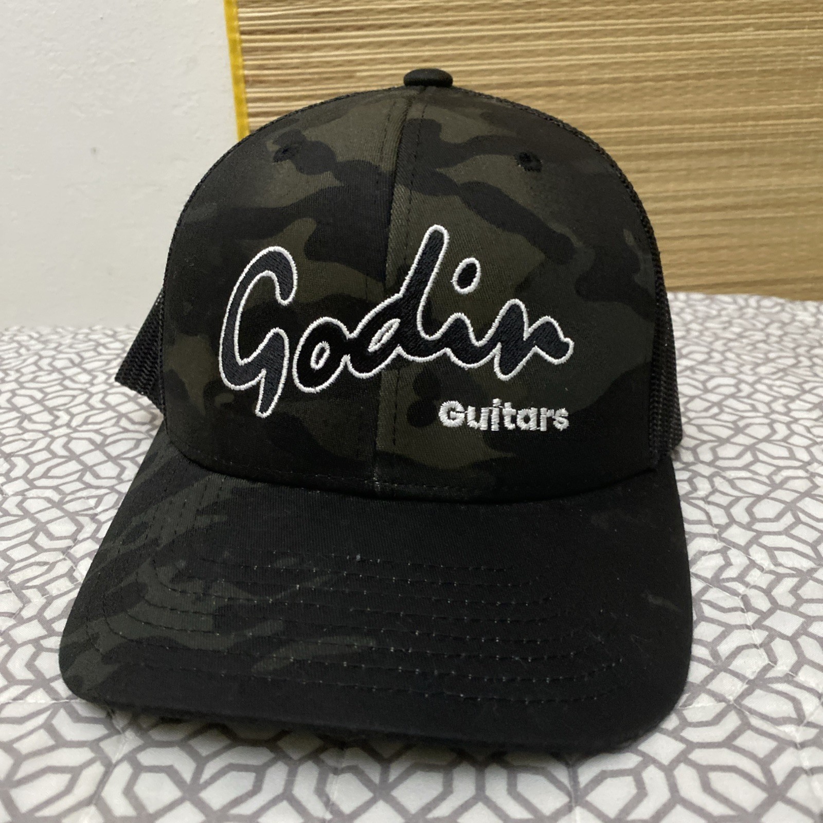 Godin Guitars Trucker Hat Camo / NWOT